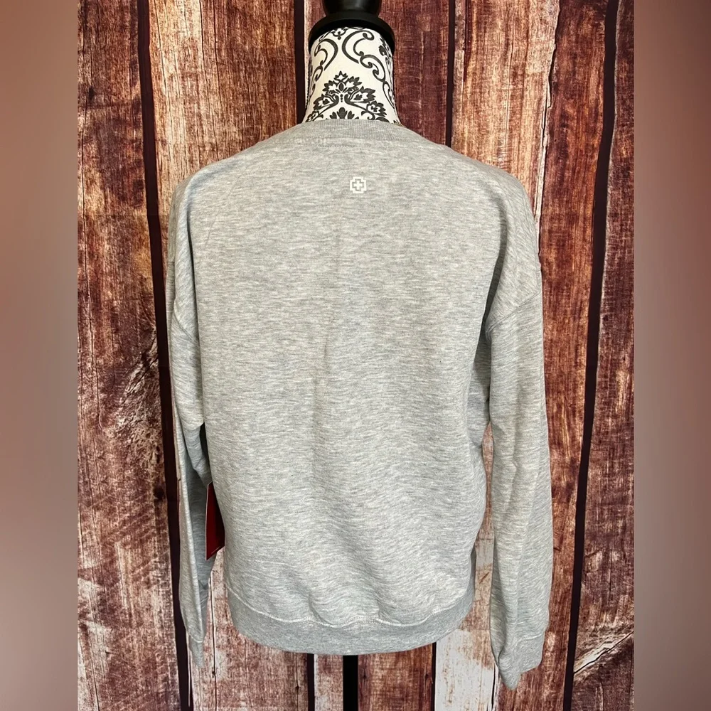 SWISSBRAND | NWT Women’s Heather Gray Crew Neck Sweater